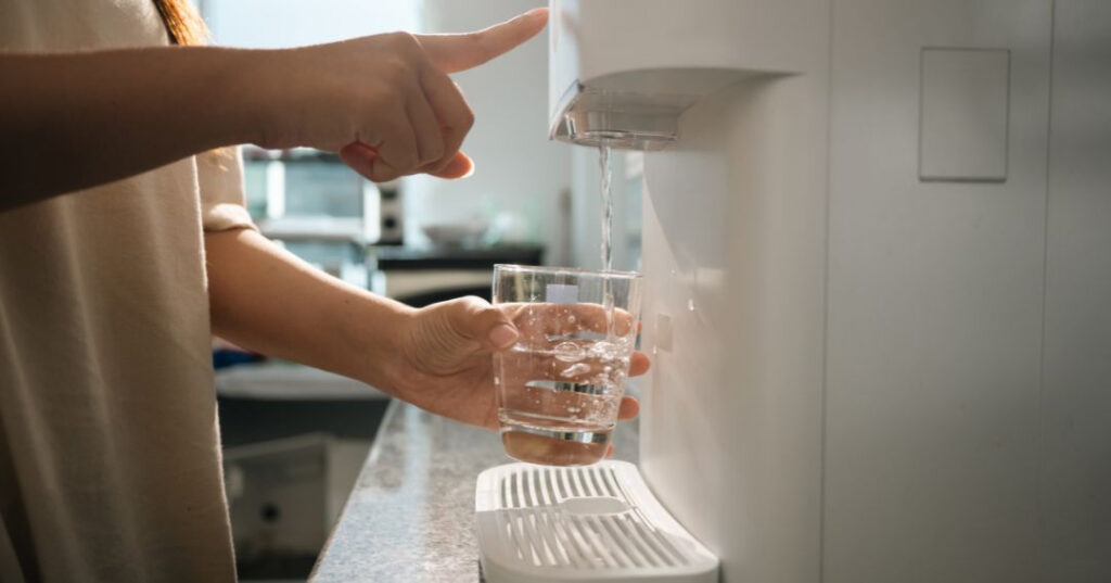 Conserto de Purificador de Água em Indaiatuba | Assistência Perto de Mim agua sem controle de temperatura