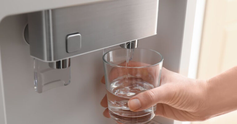 Conserto de Purificador de Água em Indaiatuba | Assistência Perto de Mim purificador nao resfria ou nao filtra corretamente