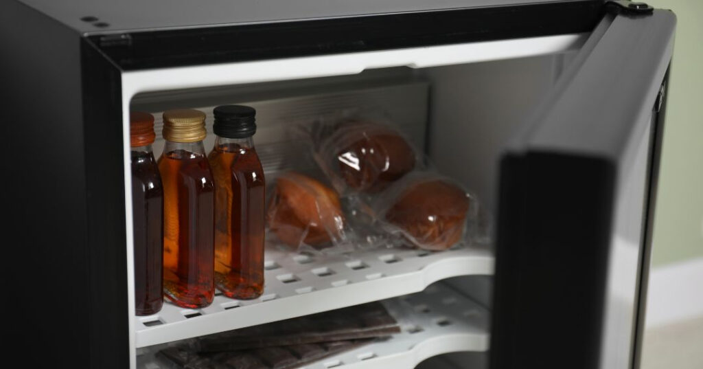 Conserto de Frigobar em Indaiatuba | Assistência Perto de Mim temperatura desregulada